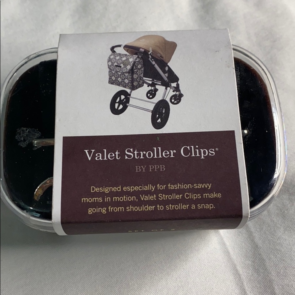 Petunia pickle bottom stroller clips
